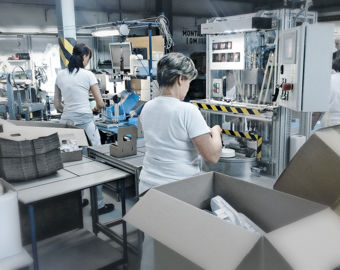 PLASTON_Baugruppen Montage_assebly of technical parts