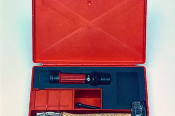 Hiltikoffer mit Inhalt_1