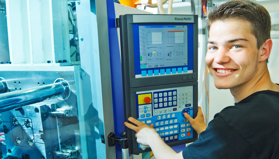 PLASTON_people_apprenticeship_ausbildung1